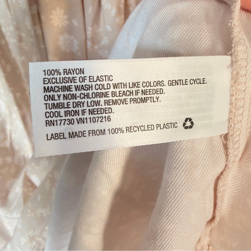 Beige Floral Tie-Front Dress - Picture 5 of 6